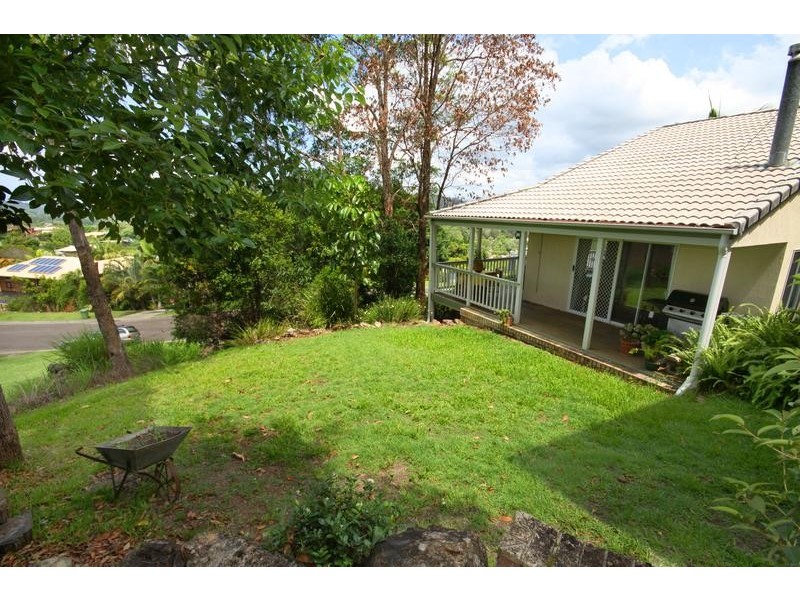 6 Coral Court, Nambour QLD 4560