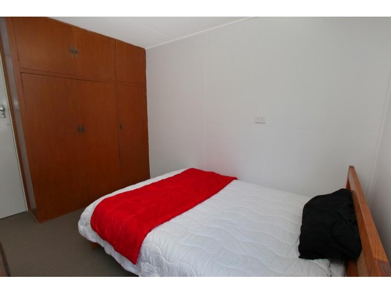 12 Hillcrest Avenue, Nambour QLD 4560