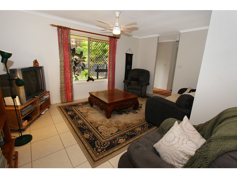 69 Cooloolabin Rd, Yandina QLD 4561