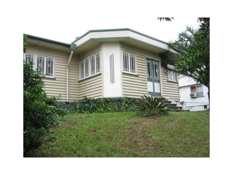 36 Campbell Street, Woombye QLD 4559