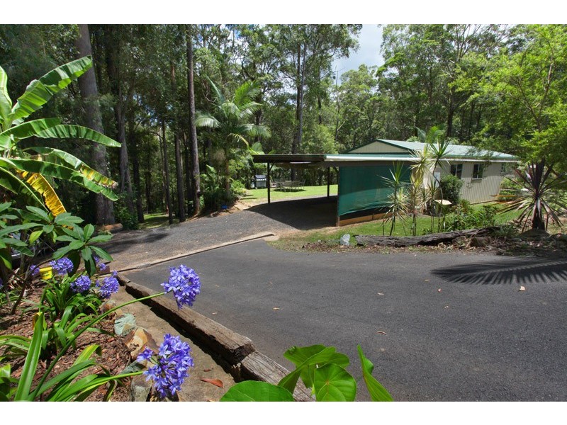 210 Towen Mount Rd, Towen Mountain QLD 4560