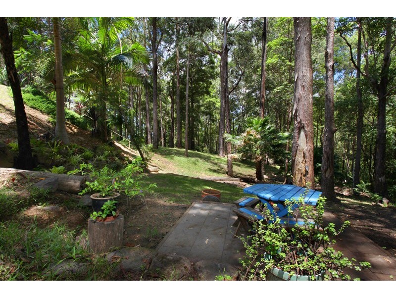 210 Towen Mount Rd, Towen Mountain QLD 4560