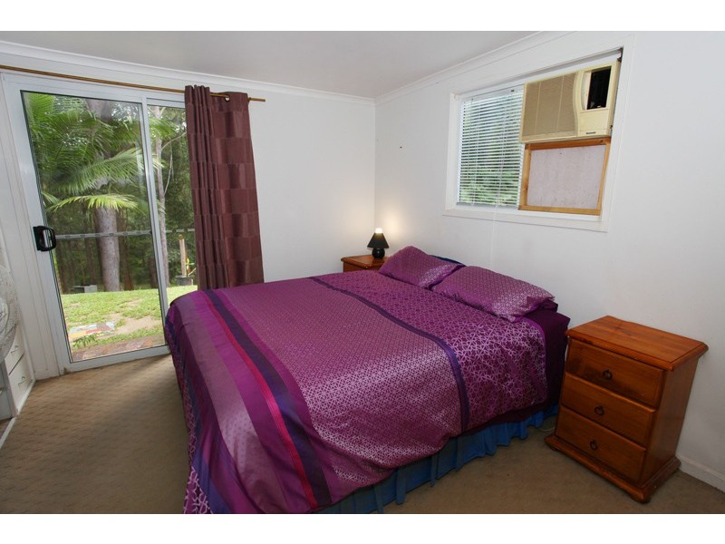 210 Towen Mount Rd, Towen Mountain QLD 4560