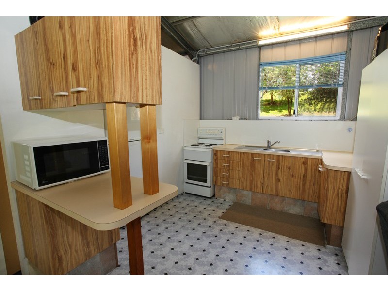 210 Towen Mount Rd, Towen Mountain QLD 4560