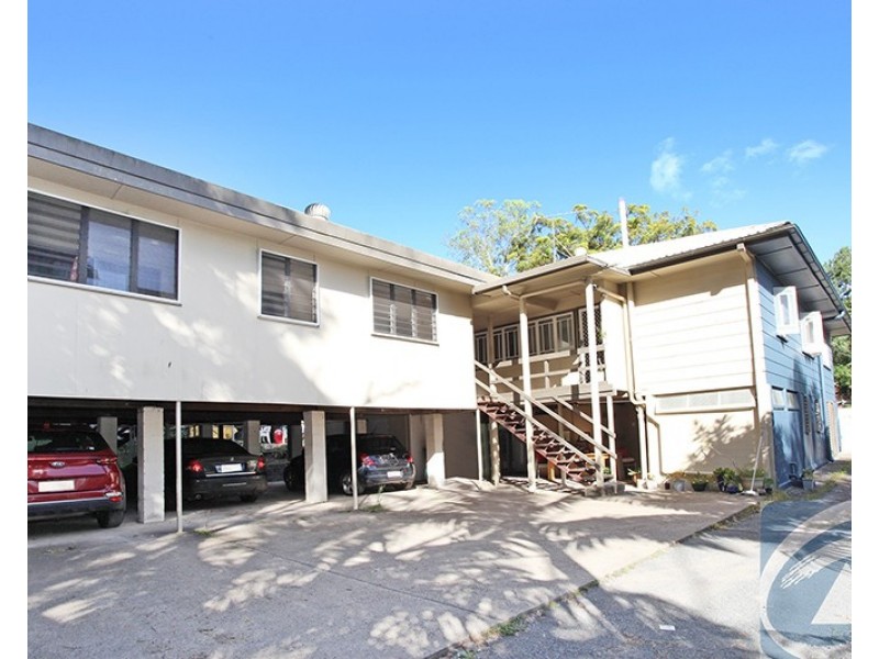 2/81 Coronation Avenue, Nambour QLD 4560
