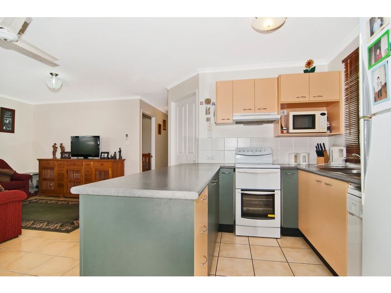 8 Yvonne Street, Nambour QLD 4560