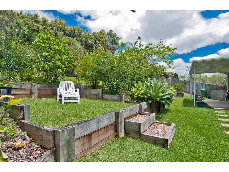 8 Yvonne Street, Nambour QLD 4560