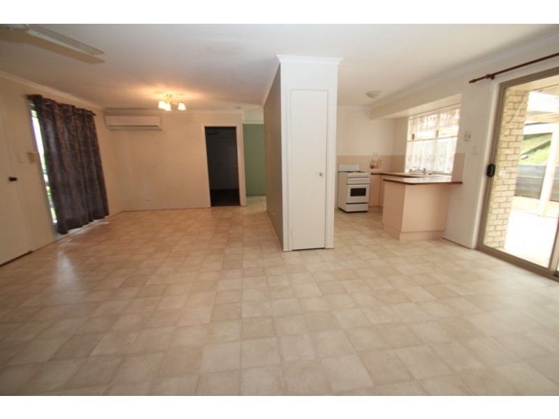 2 Homestead Place, Woombye QLD 4559