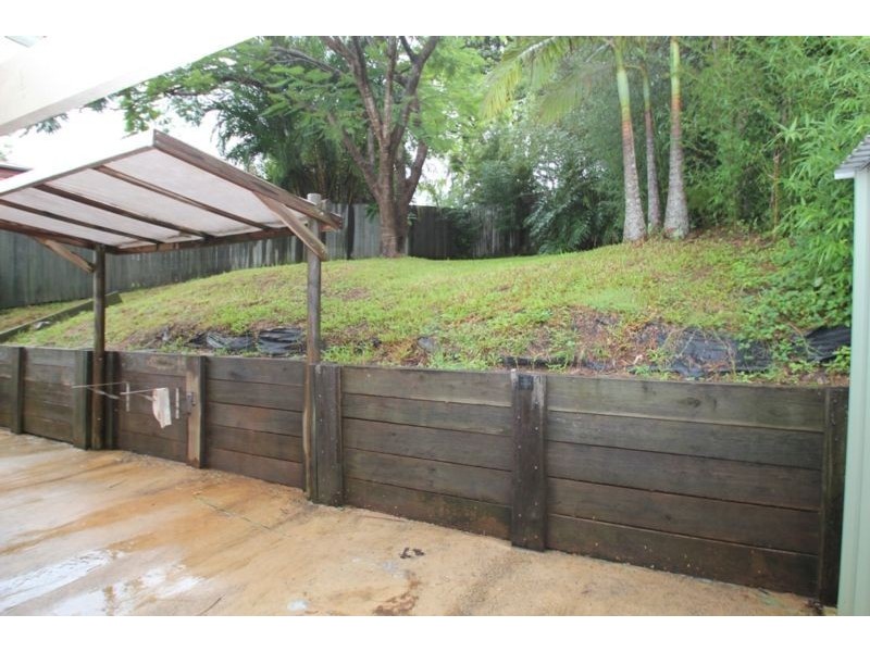 2 Homestead Place, Woombye QLD 4559