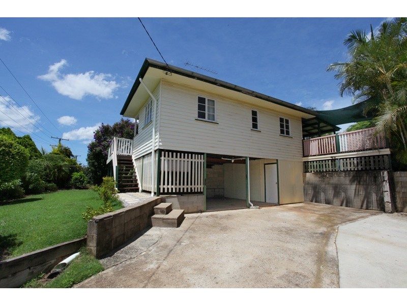 95 Perwillowen Rd, Nambour QLD 4560