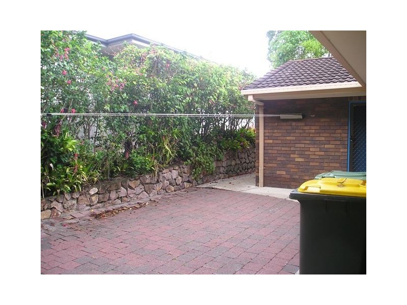 21 Spring Myrtle Avenue, Nambour QLD 4560
