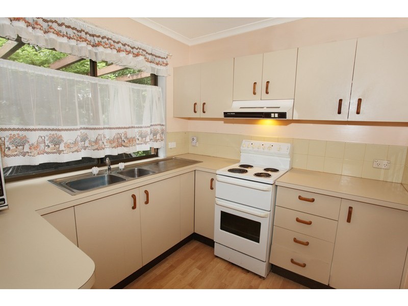 29 Flinders Ave, Nambour QLD 4560