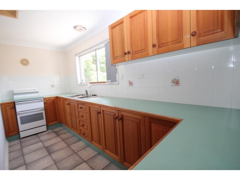 17 Elizabeth Way, Nambour QLD 4560