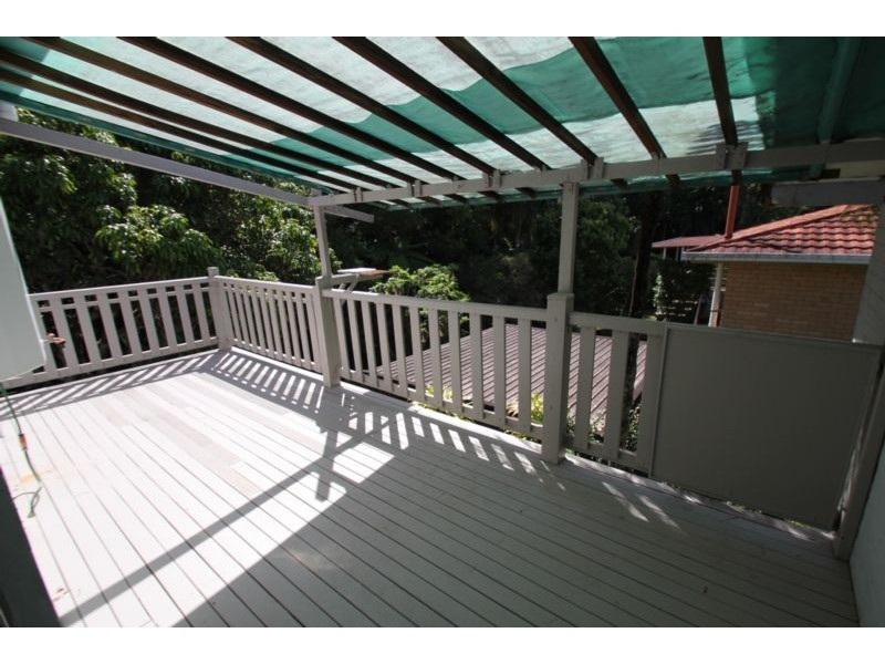 17 Elizabeth Way, Nambour QLD 4560