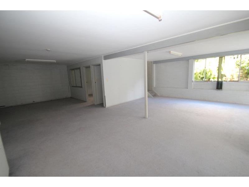 17 Elizabeth Way, Nambour QLD 4560