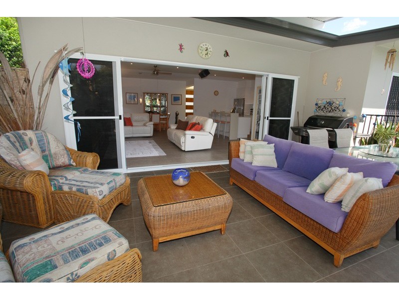 8 Red Ash Crt, Palmwoods QLD 4555