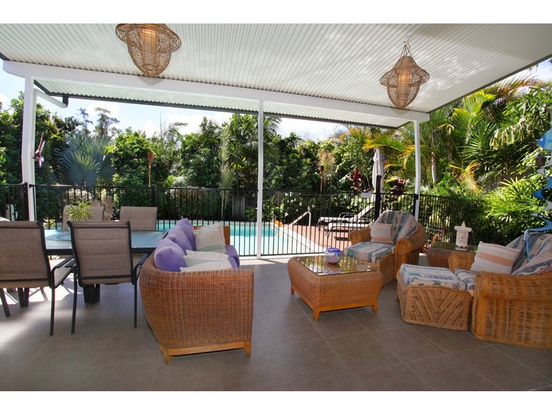 8 Red Ash Crt, Palmwoods QLD 4555