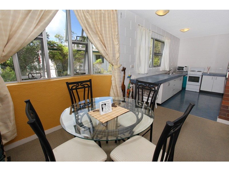 2/20 Solandra St, Nambour QLD 4560