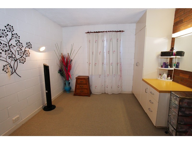 2/20 Solandra St, Nambour QLD 4560