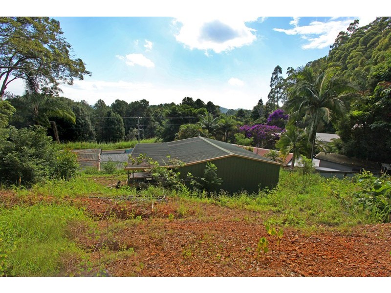 10 Petrie Creek Rd, Nambour QLD 4560