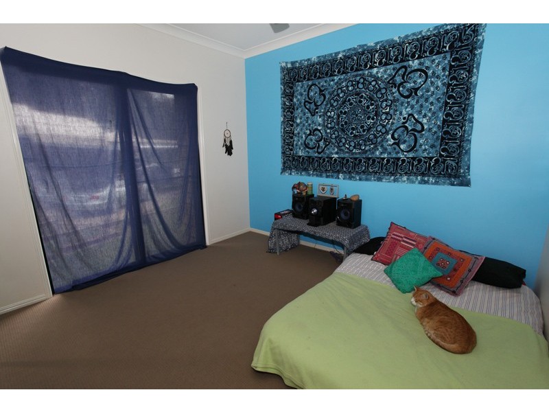 6 Towen Mount Rd, Towen Mountain QLD 4560
