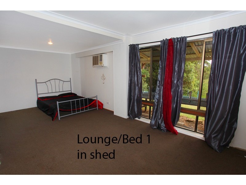 6 Towen Mount Rd, Towen Mountain QLD 4560