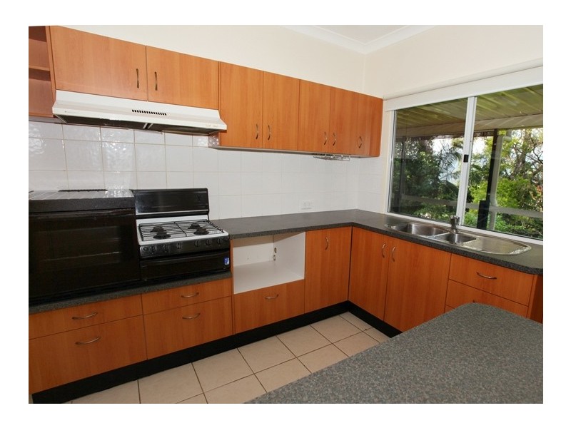 27 Netherton St, Nambour QLD 4560