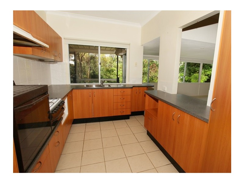 27 Netherton St, Nambour QLD 4560