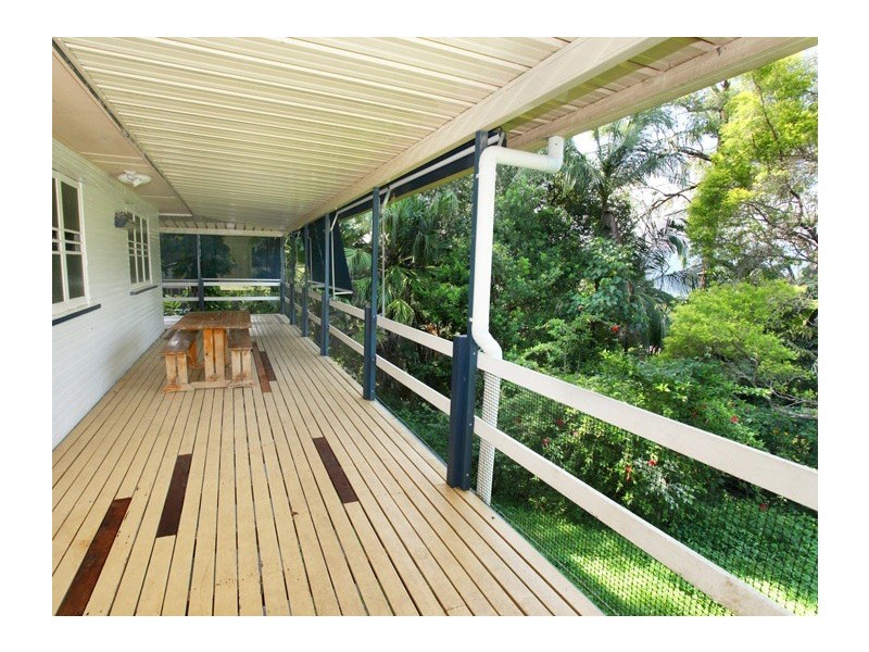 27 Netherton St, Nambour QLD 4560