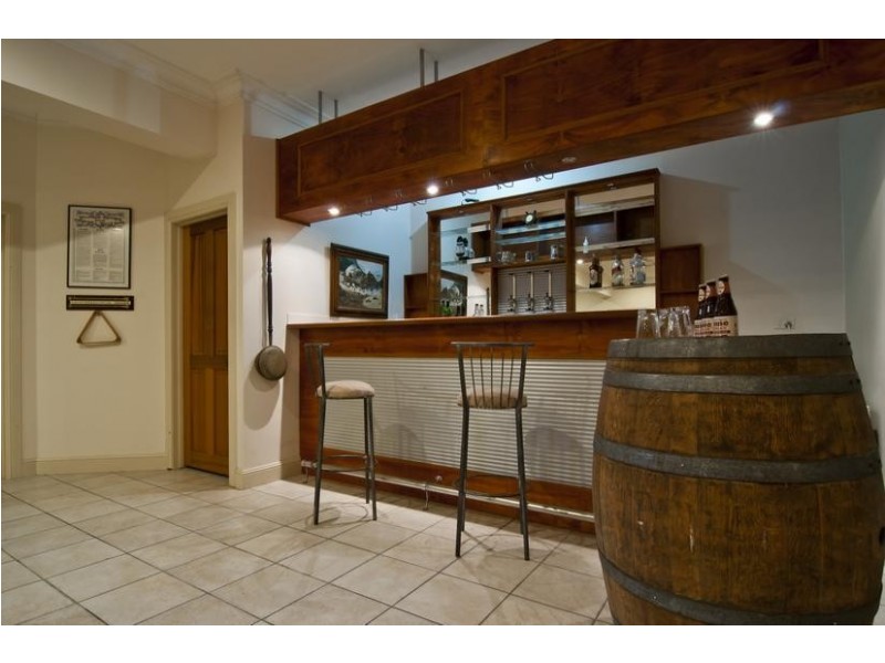 140 Kirbys Rd, Palmwoods QLD 4555