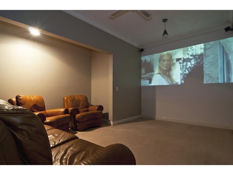 140 Kirbys Rd, Palmwoods QLD 4555