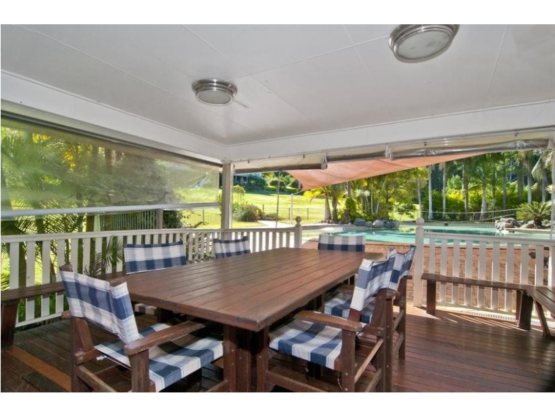 140 Kirbys Rd, Palmwoods QLD 4555
