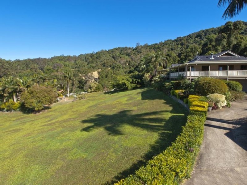 140 Kirbys Rd, Palmwoods QLD 4555