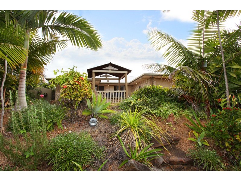 16 Petigrain Ave, Palmwoods QLD 4555