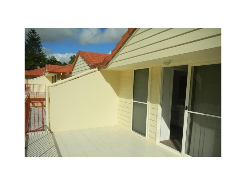 Unit 20/18 Bade Street, Nambour QLD 4560