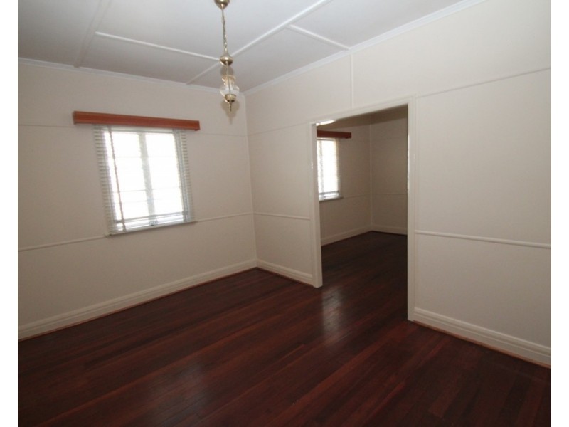 12 Arundell Avenue, Nambour QLD 4560