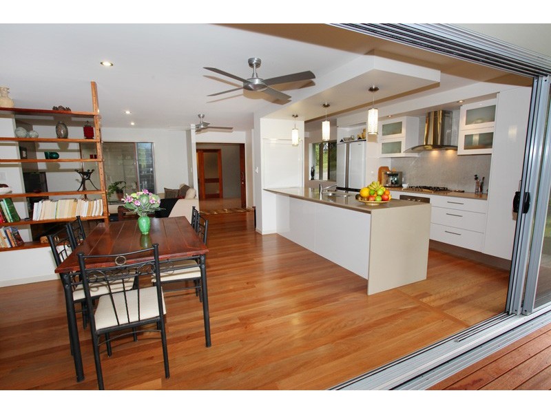 110 Woombye Palmwoods Rd, Palmwoods QLD 4555