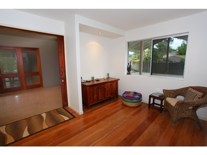 110 Woombye Palmwoods Rd, Palmwoods QLD 4555