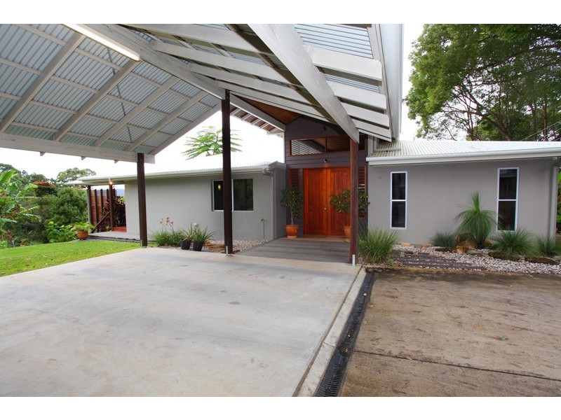 110 Woombye Palmwoods Rd, Palmwoods QLD 4555