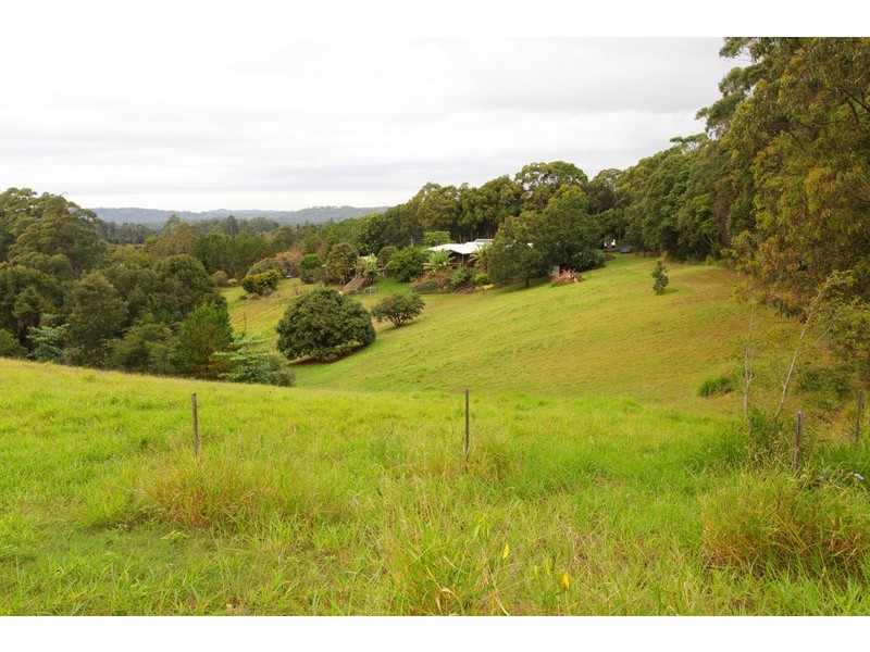 110 Woombye Palmwoods Rd, Palmwoods QLD 4555