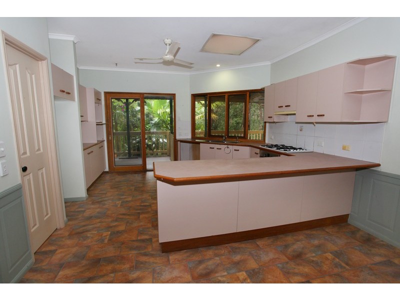 16 Cardinal Crt, Palmwoods QLD 4555