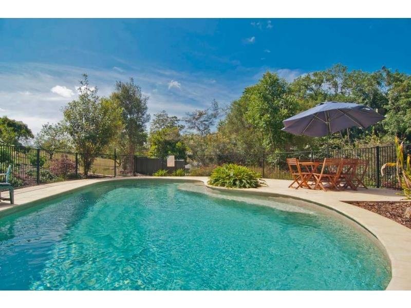 13 Saunders Lane, Palmwoods QLD 4555