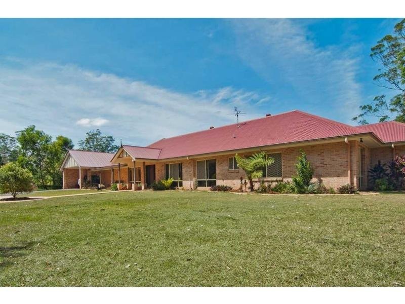 13 Saunders Lane, Palmwoods QLD 4555