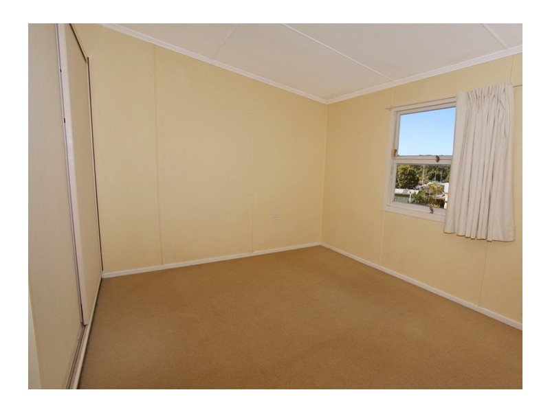 16 Crusher Park Drive, Nambour QLD 4560