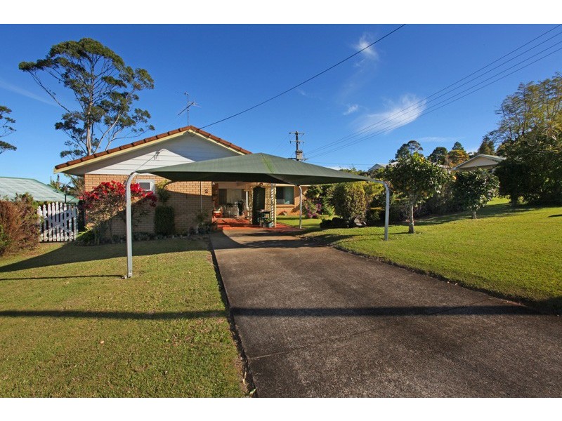 2 Falcon Ct, Mapleton QLD 4560