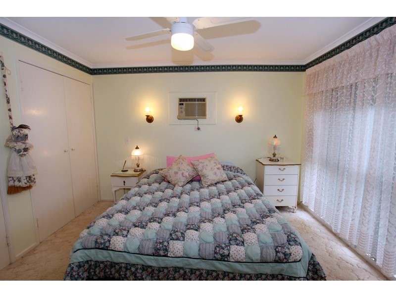 2 Falcon Ct, Mapleton QLD 4560