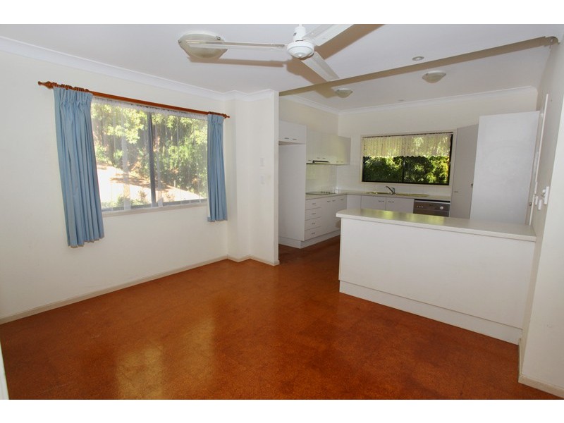 10/9a Deslynn Lane, Nambour QLD 4560