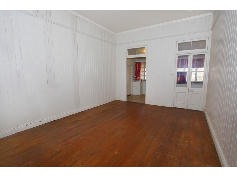 15 Magnolia Street, Nambour QLD 4560