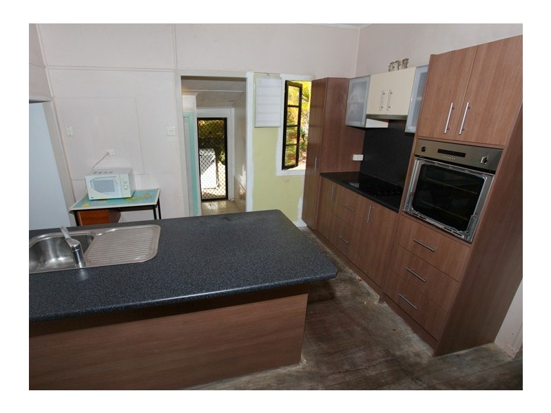 62 McKenzie Rd, Woombye QLD 4559