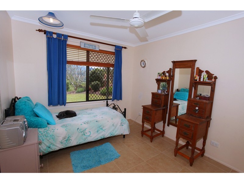 2-4 Iluka st, West Woombye QLD 4559